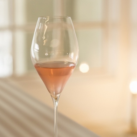 桃と藪肉桂のコンブチャ