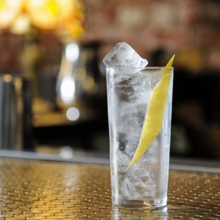 アイドントフィールライクダンシング