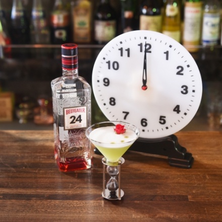 トゥエンティフォー・モーメンツ