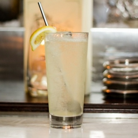 ステイ・アップ・レイト